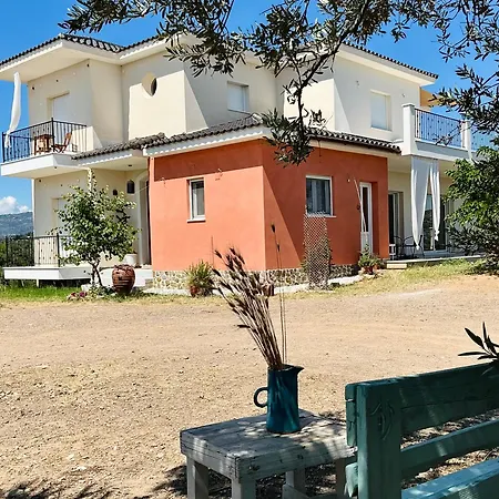 Horizon House Inside Olive Grove & Vineyard Εtsate! אמרינתוס